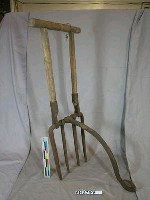 藏品(而字耙﹝4齒﹞)的圖片